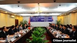 ກອງປະຊຸມຂອງຄະນະລັດຖະບານລາວ ແລະຈີນ ທີ່ນະຄອນວຽງຈັນ ເມື່ອໝໍ່ໆມານີ້.