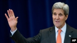 El secretario de Estado John Kerry habla durante el trigésimo informe anual del Consejo de Asesoría de Seguridad en el Extranjero, realizada en el Departamento de Estado, en Washington. Nov.18 de 2015.