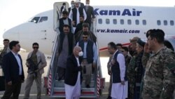 Ashraf Ghani a fait une visite éclair à Mazar-i-Shari