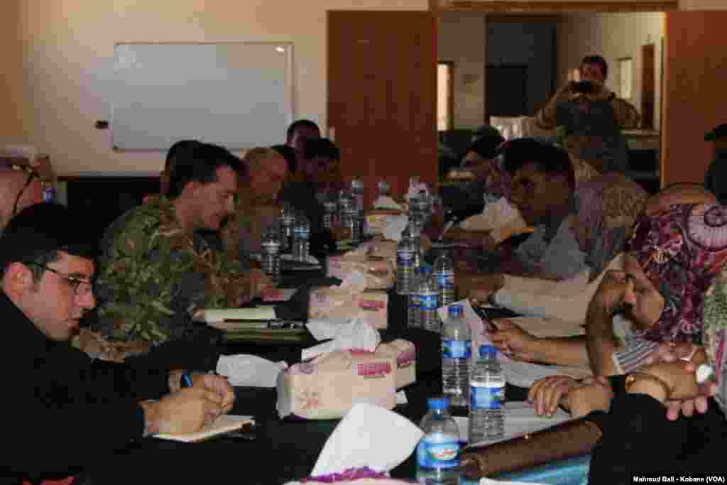 General Robert Jones û Şanda Amerîkî li Bakurê Reqa