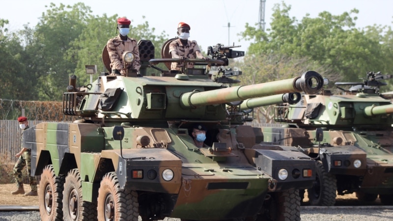 De nombreux Tchadiens exigent la révision de l'accord de coopération militaire avec la France