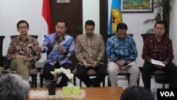 Komnas HAM memastikan akan bekerja terpisah dengan tim penyelidikan internal POLRI. (VOA/Rio Tuasikal)