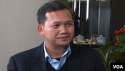 Gen. Hun Manet, a senior military commander who heads the country's elite counterterrorism unit, seen here during an exclusive interview with VOA Khmer, wrapped up his 10-day U.S. tour this week amid street protests by Cambodian Americans.