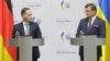 Німеччина і Франція закликали Україну зберігати стриманість, а Росію - застерегли від нових територіальних зазіхань