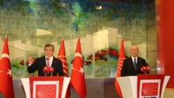 23 Kasım 2021 - CHP Genel Başkanı Kemal Kılıçdaroğlu ile Gelecek Partisi lideri Ahmet Davutoğlu ortak basın toplantısı düzenledi