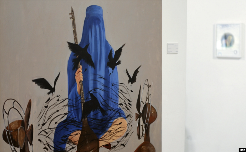 نخستین نمایشگاه سراسری هنرهای تجسمی افغانستان در فرهنگسرای نیاوران 