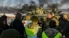 Ucrania pide ayuda a la OTAN mientras crece tensión con Rusia