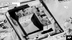 美国国务院和DigitalGlobe提供的这幅在2015年1月15日拍摄的图像显示叙利亚的一座监狱被改造，得以进行焚尸。