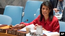 La embajadora de Estados Unidos, Nikki Haley, durante el Consejo de Seguridad de la ONU, sobre la situación en Siria, el viernes 7 de abril de 2017 en la sede de las Naciones Unidas.