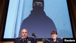 Polisi Ontario, Kanada, memperlihatkan foto Aaron Driver, pria Kanada tersangka terorisme yang tewas oleh polisi (11/8). (Reuters/Chris Wattie)