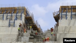 Une section du barrage Grand Renaissance Dam, dans la région de Benishangul Gumuz, Guba Woreda, en Ethiopie, le 31 mars 2015.