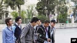 Ուսանողներ Դամասկոսում, 12 ապրիլի 2012թ.