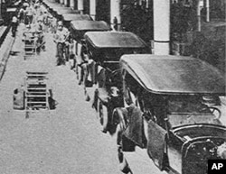 GM's Norwood assembly plant as it appeared in 1923, the year it opened. It employed 600 workers and was capable of producing 200 cars per day