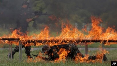 Binh sĩ Trung Quốc trong một cuộc diễn tập.