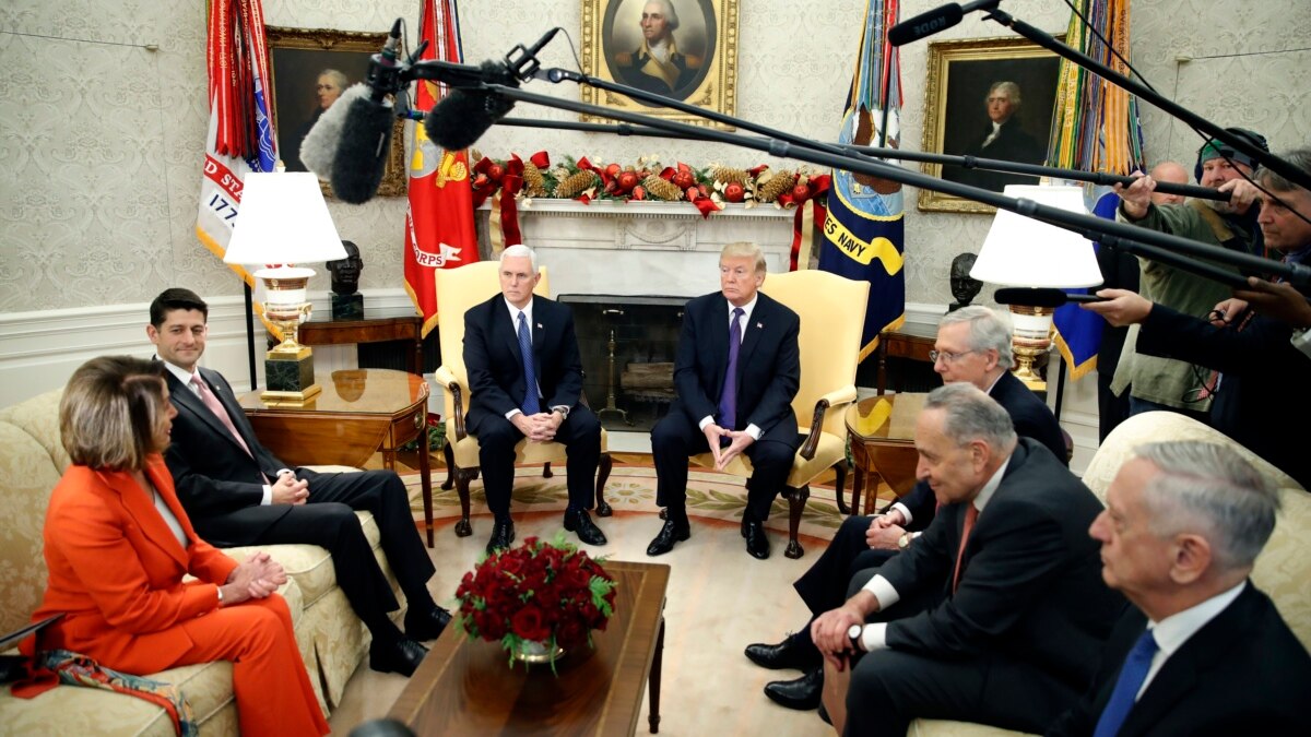 White House, Congress Prepare for Talks on Spending, Immigration