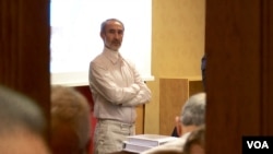 حمید نوری در جلسه دادگاه