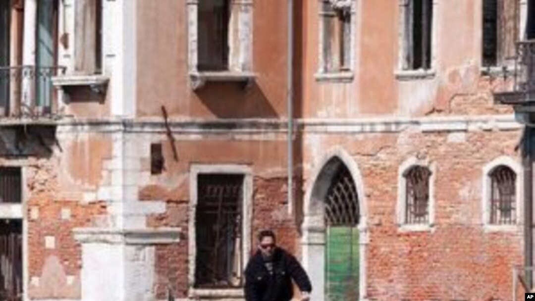 Иран му забрани на режисер да присуствува на фестивалот во Венеција