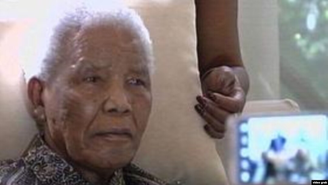 Tokoh Afrika Selatan, Nelson Mandela dilaporkan berada dalam kondisi 'kritis' (foto: dok). 