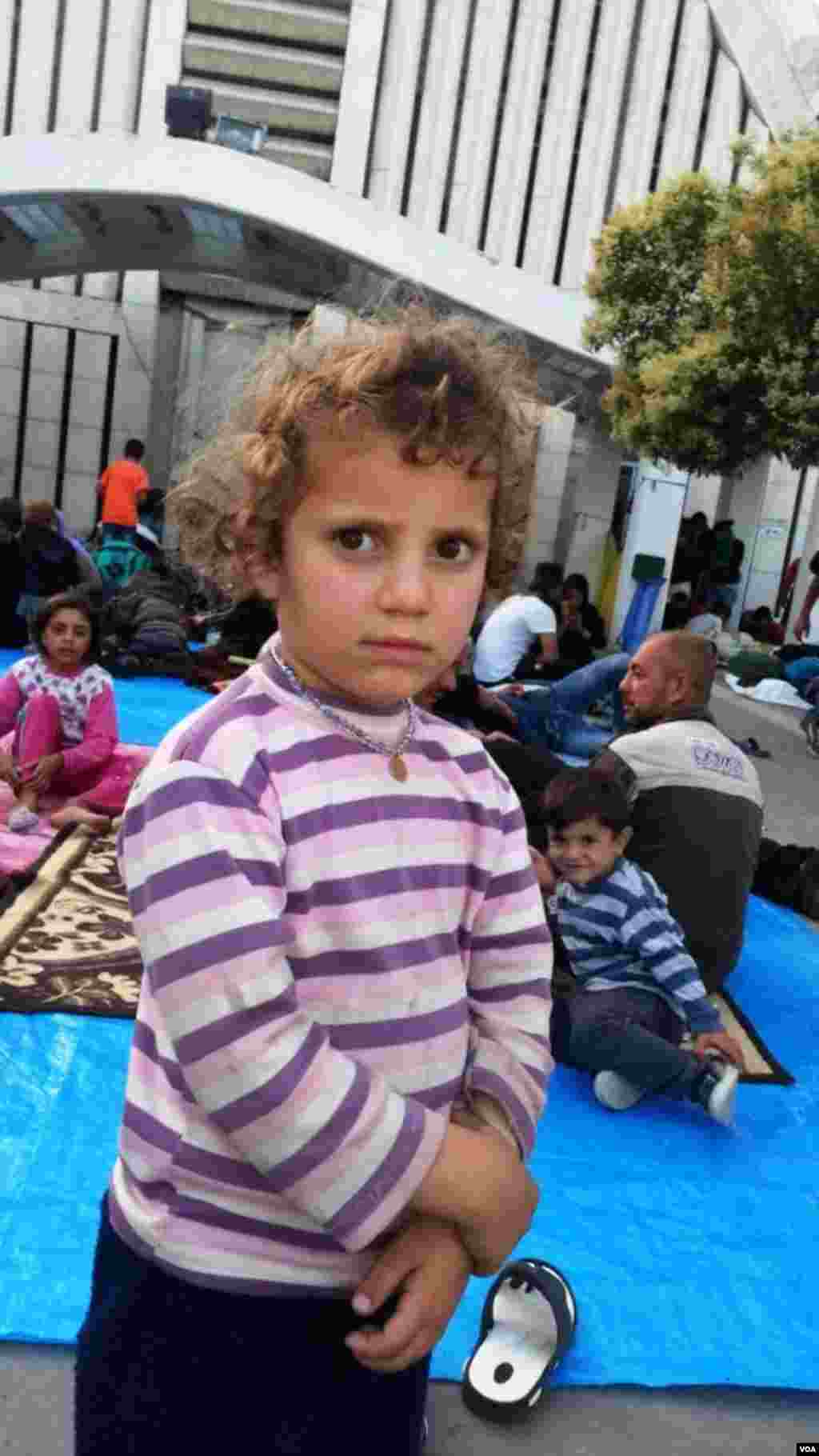 Kurdên Êzîdî li Stenbolê di rewşeke xirab de ne