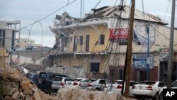 Hotel Nasahablod di Mogadishu, Somalia mengalami kerusakan pasca serangan teroris hari Sabtu (25/6).