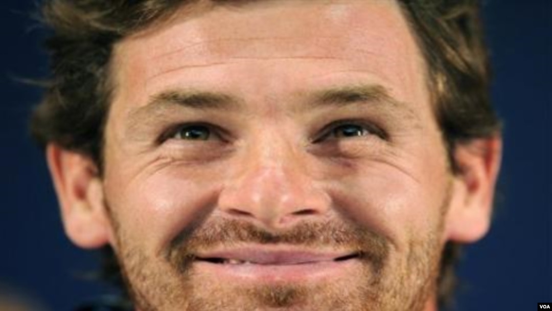 Andre Villas-Boas mengundurkan diri dari FC Porto dan menerima tugas baru sebagai pelatih Chelsea.