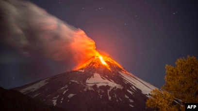 Chilean Volcano Goes Quiet After Overnight Eruption
