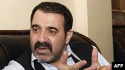 ვინ იყო ახმედ ვალი კარზაი?