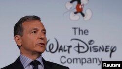 Archivo - Robert Iger, presidente ejecutivo de la Corporación Walt Disney, recibió compensación de $65 millones, 600 mil dólares, en 2018.