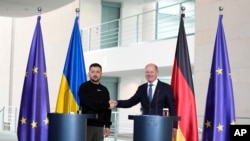 Perezida Volodymr Zelenskyy na Chancellier w’Ubudage Olaf Scholz