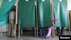 Elecciones municipales en la ciudad de Valparaiso, unos 121 kms. al noroeste de Santiago, el domingo 28 de octubre de 2012.