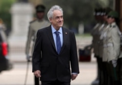 Chilean President Sebastian Pinera arrives to La Moneda presidential palace in Santiago, Chile, Nov. 4, 2019.