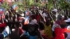 Haitianos salieron a las calles a protestar en la cuarta semana de enfrentamientos entre el gobierno y la oposición, el domingo 28 de febrero de 2021. [Foto: Captura de pantalla/Video Reuters]