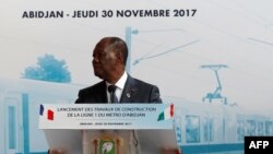 Le président ivoirien Alassane Ouattara à Abidjan, le 30 novembre 2017.