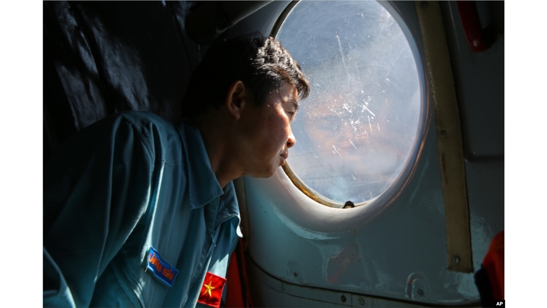 Tìm kiếm chuyến bay MH370