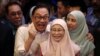 Dapat Pengampunan Raja, Anwar Ibrahim Bebas