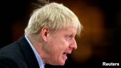 Boris Johnson, candidato favorito para reemplazar a la primera ministra Theresa May y cuya intervención en la campaña del referéndum fue decisiva para la victoria del Brexit, deberá comparecer ante el tribunal para responder a acusaciones de “mala conducta en cargo público”.