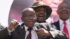L'ancien président sud-africain, Jacob Zuma, chante et danse après s'être adressé à ses partisans du parti UMkhonto WeSizwe (MK) devant la Haute Cour de Johannesburg, en Afrique du Sud, le 11 avril 2024. 