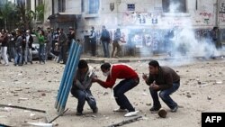 Tahrir Meydanında Direniş Sürüyor