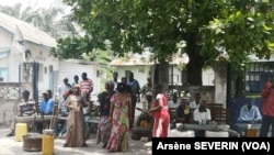 Manifestation des anciens travailleurs de la poste du Congo-Brazzaville, février 2020. (Arsène Séverin /VOA)