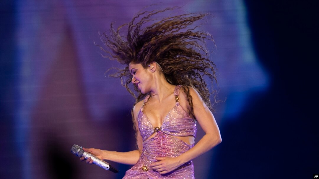 La cantante colombiana Shakira se presenta en concierto durante su gira mundial "Las Mujeres Ya No Lloran" en Río de Janeiro, el martes 11 de febrero de 2025. 