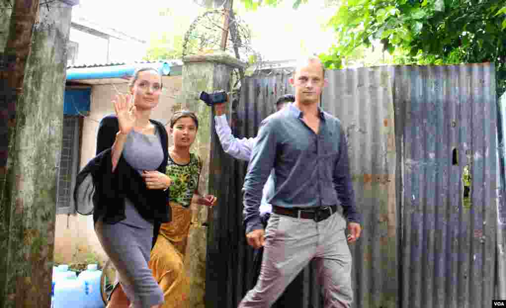 Daw Aung San Suu Kyi and Hollywood atress Angelina Jolie Pitt, United Nations High Commissioner for Refugees special envoy and co-founder of the Preventing Sexual Violence Initiative,visits Yangon, Hlaing Tharyar industrial area to study female workers a