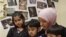 Memperkenalkan Ramadhan pada anak-anak.