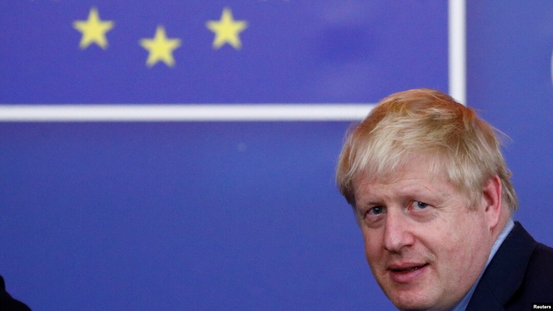 El primer ministro británico, Boris Johnson, se ha jugado todas sus cartas para lograr la salida del Reino Unido de la Unión Europea para el 31 de octubre de 2019.