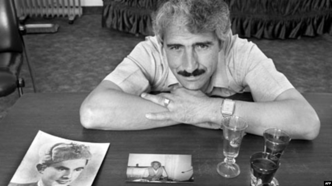 Ali Shokir Pashkaning otasi yosh yahudiy yigitiga ikki yil panoh bergan, konsentratsion lagerdan saqlab qolgan.