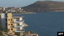 Ndalohen ndërtimet gjatë sezonit turistik në Sarandë