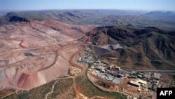 This handout picture obtained on September 19, 2023 from Nature magazine shows an overview photograph of the Argyle diamond mine in the Kimberley region of western Australia.