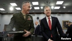 Le ministre de la Défense Patrick Shanahan et le chef d'état-major Joseph Dunford.