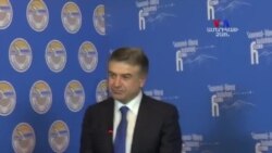 Վարչապետ Կարեն Կարապետյանը պատասխանում է լրագրողների հարցերին Հայաստան-Սփյուռք համաժողովի ընթացքում