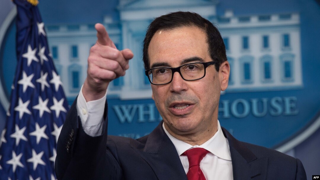 Bộ trưởng Tài chánh Steve Mnuchin loan báo các chế tài đối với một ngân hàng Trung quốc vì những giao dịch bất hợp pháp với Triều Tiên tại cuộc họp báo ngày 29/6/2017.
