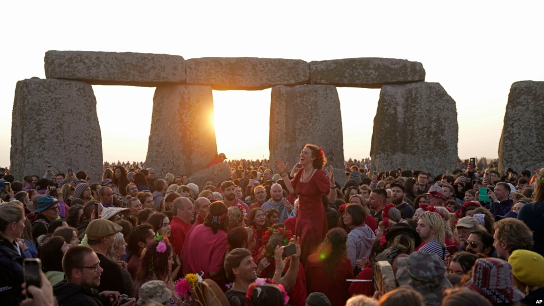 solsticio de verano de stonehenge amanecer